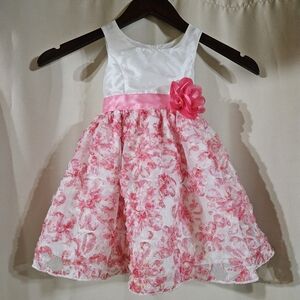 Floral Pink and White Dress‎ with Flower Accent Holiday Edition 2T